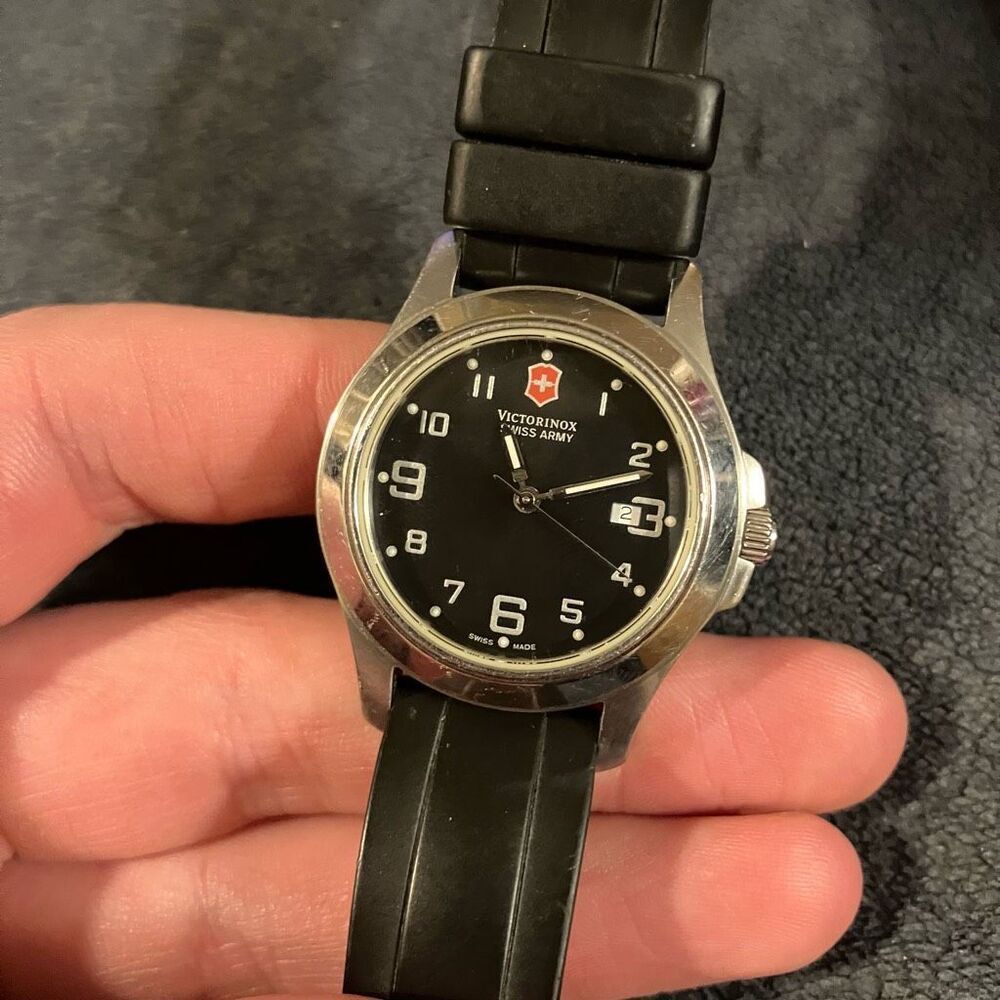 Victorinox Men's Black Watch - Picture 5 of 5